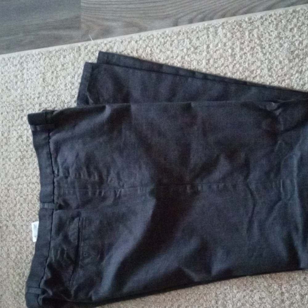 38x34 Dockers flat front